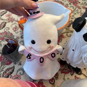 Ghost Halloween decor